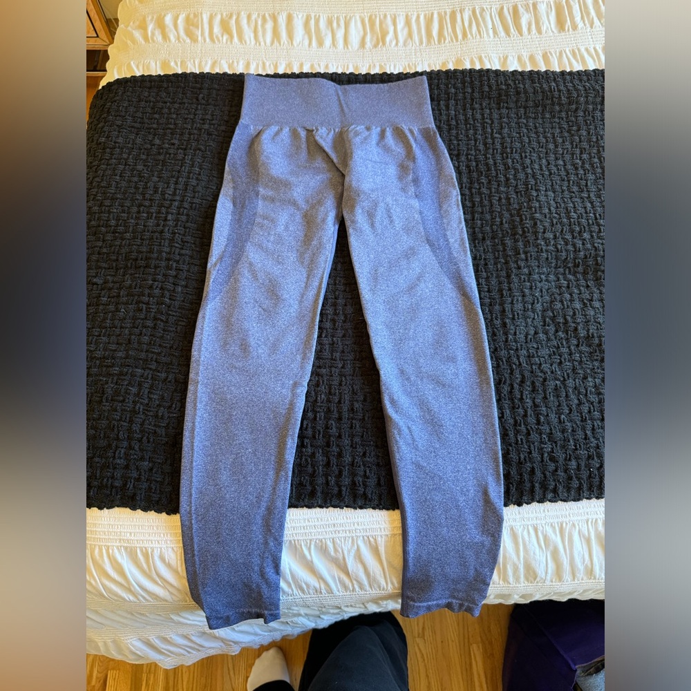 NVGTN leggings size small